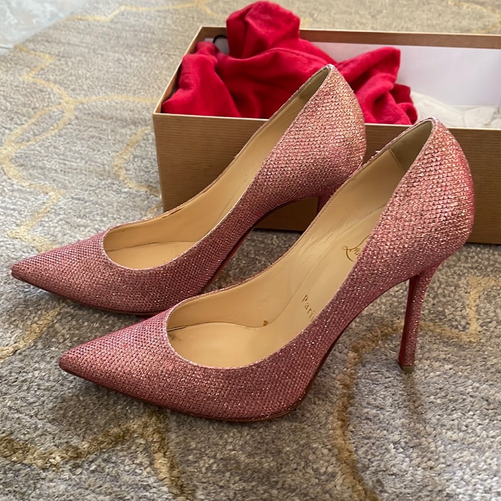Christian Louboutin shoes 38.5